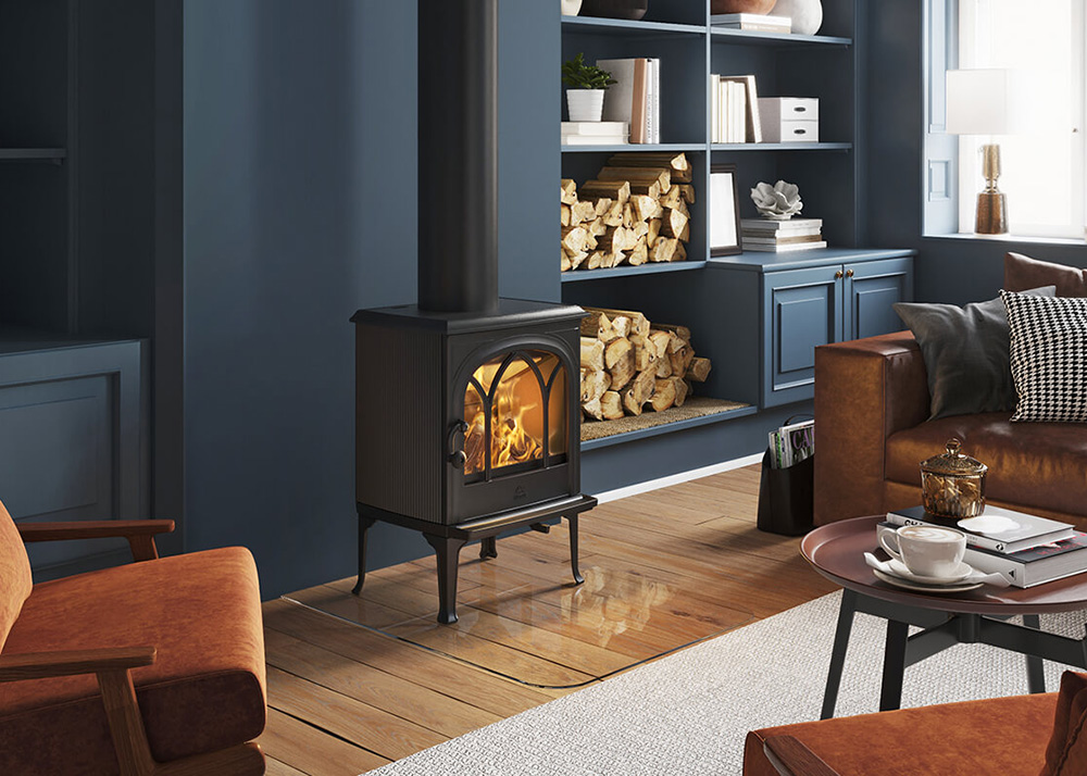 Kamin från Jøtul hos Skurups Brasvärmebutik