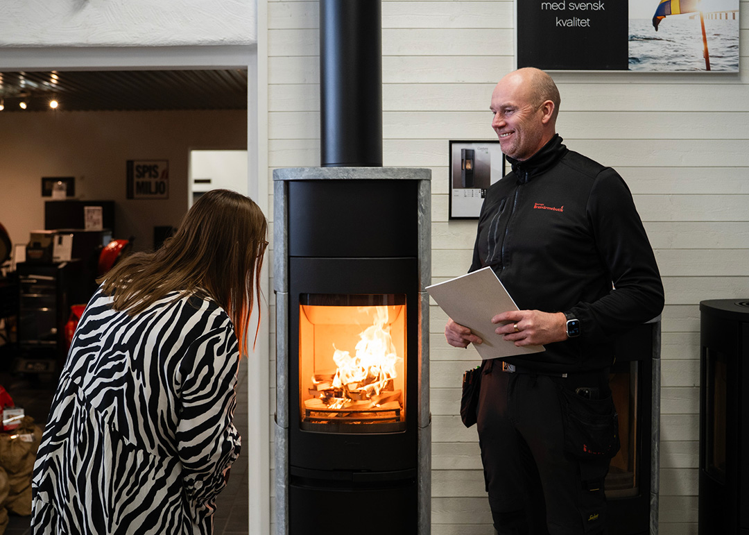 Personlig rådgivning kring eldstäder hos Skurups Brasvärmebutik